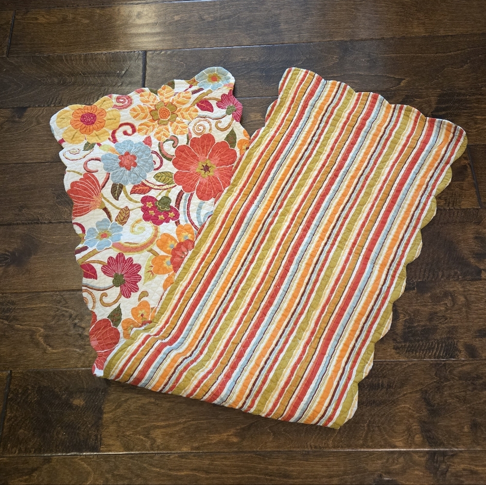 NWOT C & F Enterprises Runner
